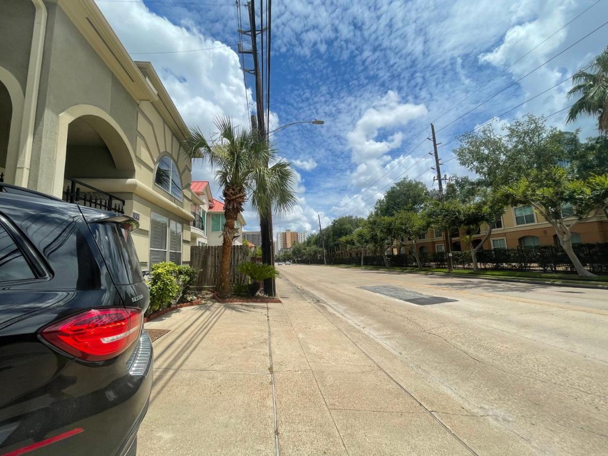 Wanderlust Villa Near Galleria Mall 休斯敦 外观 照片